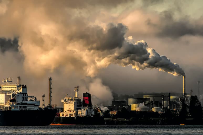 ¿La contaminación del aire es más peligrosa que el tabaco y el alcohol?