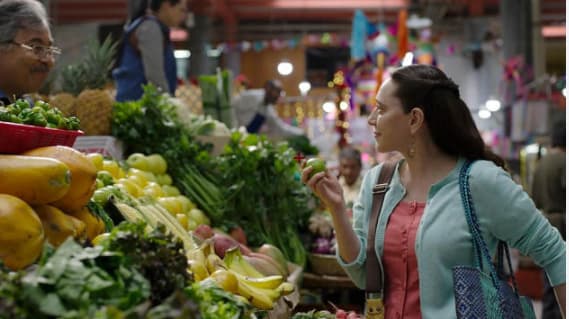 Presentan El sabor de la Navidad, la nueva película de Salma Hayek