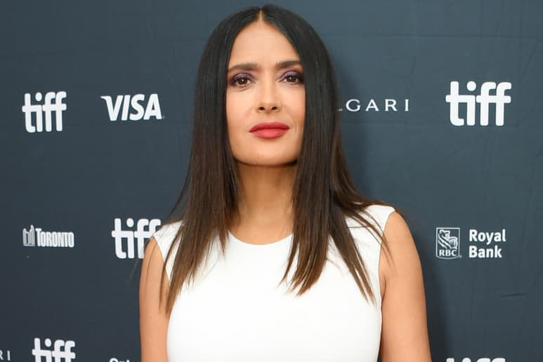 Salma Hayek se dice orgullosa por haber iniciado como productora hace 24 años