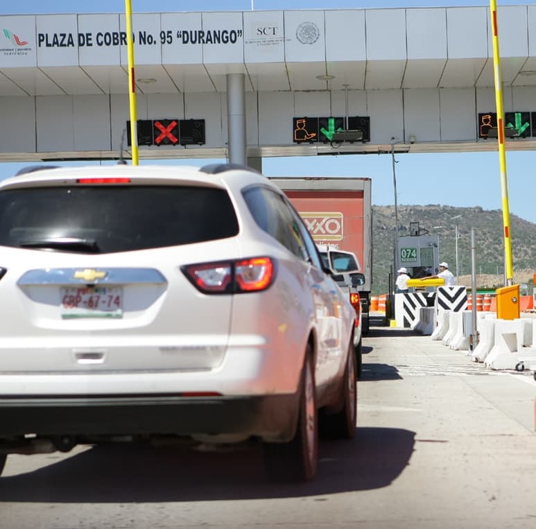 La estadística de Capufe indica que, en todo 2022, la supercarretera registró un aforo de cinco millones 084 mil 010 vehículos. (EL SIGLO DE DURANGO)