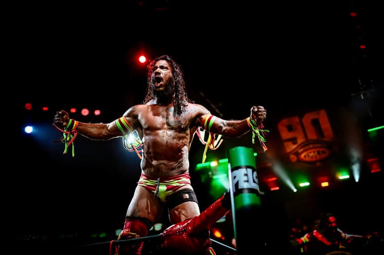 Luego de más de 20 años enmascarado, Dragón Rojo perdió la tapa ante Templario y dijo que sintió 'algo similar a perder a un ser querido', pero espera seguir en puestos estelares en el Consejo Mundial de Lucha Libre.
