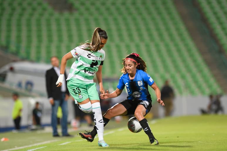Alexxandra presente, en el XI Ideal del Femenil
