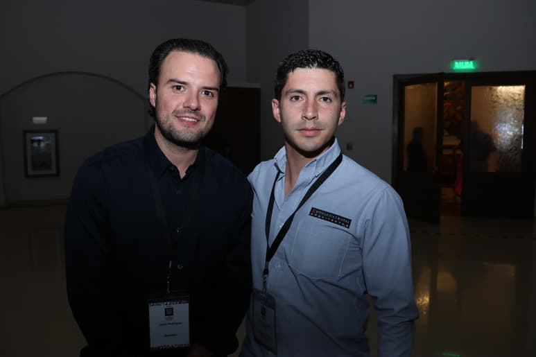 -Javier y Raúl. ROSTROS