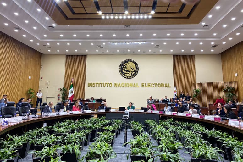 El tope máximo de gastos de campaña para la elección de diputaciones se multiplica por el número de distritos que comprende cada una de las entidades federativas. (ARCHIVO)