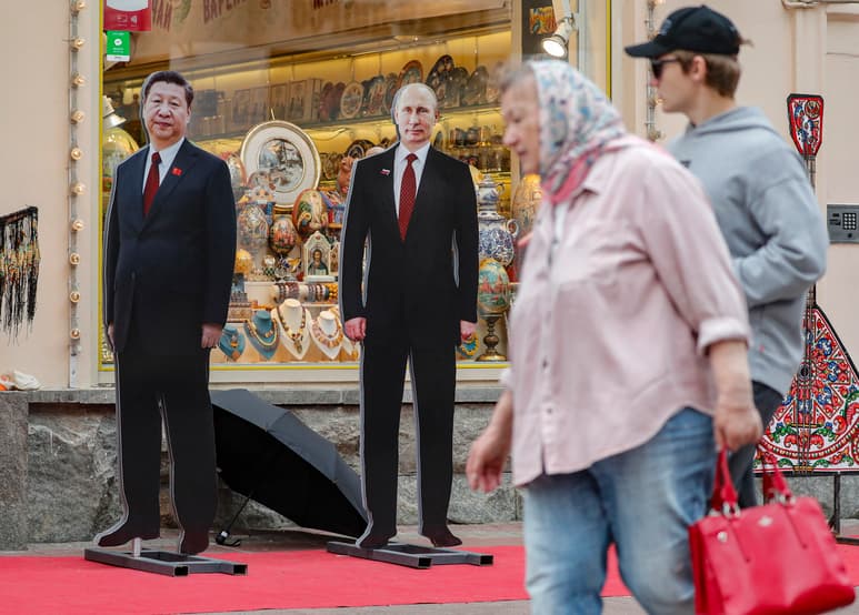 Según el Kremlin, la 'locomotora' de la cooperación entre Rusia y China es la energía. (ARCHIVO)