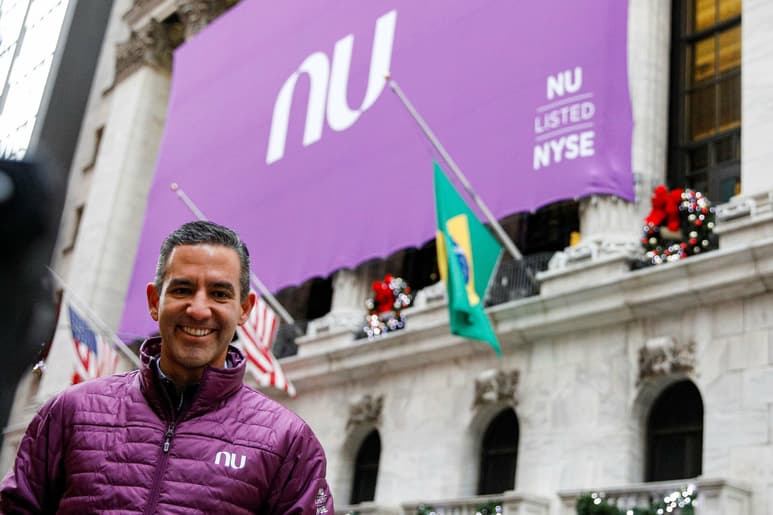 Nu busca ofrecer servicios financieros en inversiones, portabilidad de nómina, así como límites de depósitos más altos en cuentas. (X)