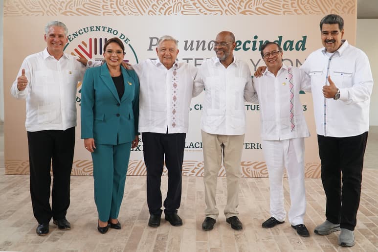 El presidente López Obrador señaló que la crisis migratoria se trata de un asunto humanitario en el que tenemos que trabajar unidos. (GOBIERNO DE MÉXICO)