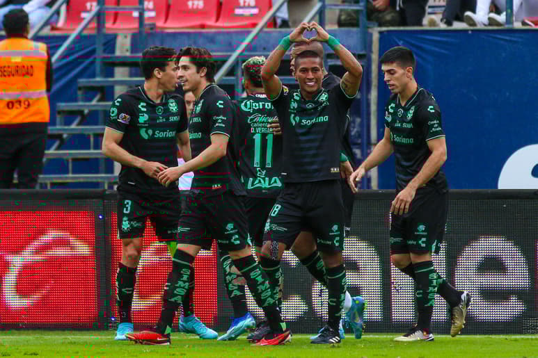 Santos Laguna triunfa en San Luis y se clasifica al Play In