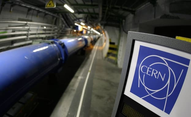 Estos fotones oscuros viajarían una determinada distancia detectable por CMS antes de que volvieran a degenerar hasta convertirse en 'muones desplazados'.