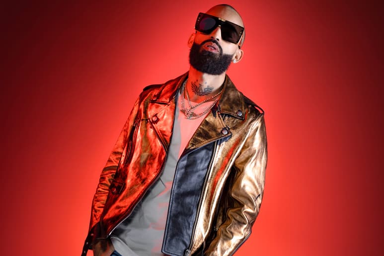 El reguetonero puertorriqueño Arcángel presentó este viernes su nuevo disco, Sentimiento, Elegancia y Más Maldad. EFE