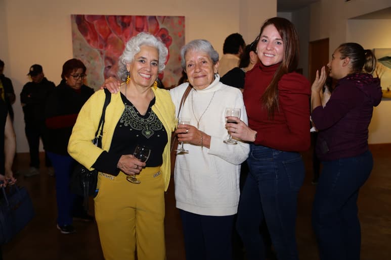Olga Castañeda, Lucero Vigne y Rubí Castañeda (EL SIGLO DE TORREÓN/ENRIQUE CASTRUITA)