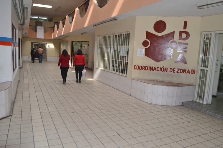 Tan solo este año han sido poco más de 500 las personas que tienen alguna discapacidad que quieren concluir sus estudios básicos, indican. (EL SIGLO DE DURANGO)