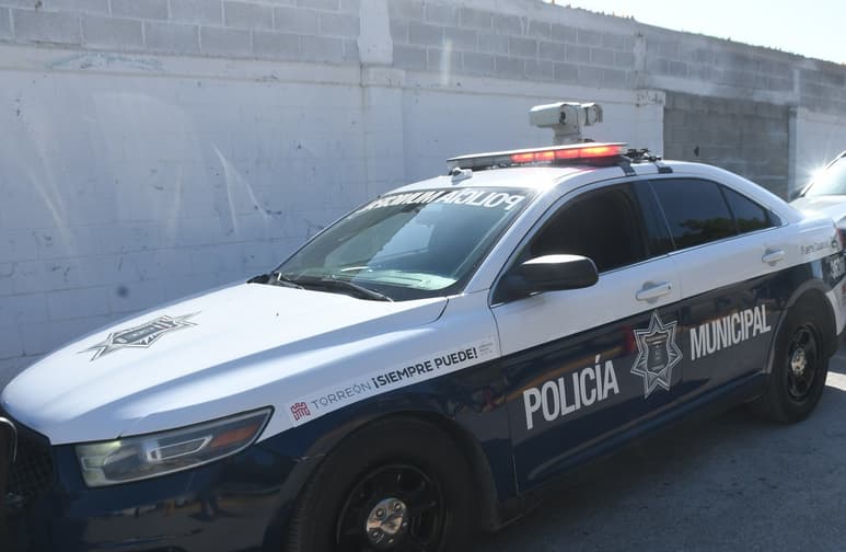 El afectado fue auxiliado por las autoridades de seguridad. (EL SIGLO DE TORREÓN)