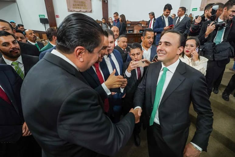 El edil manifestó sus felicitaciones por la toma de protesta del nuevo mandatario estatal. (CORTESÍA)
