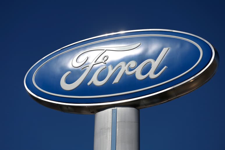 Las ventas de camionetas Ford en noviembre cayeron un 2.8 % y las de su vehículo estrella, la Serie F de 'pick-ups', llegaron a una reducción del 3.8 %. (ARCHIVO)