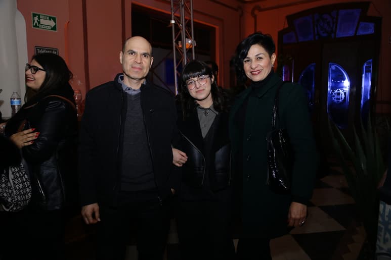 -Leonardo Ruiz, Adriana Ruiz y Ana Fernández
