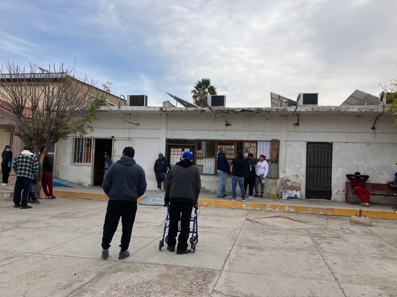 Reconocen que se detectaron irregularidades en la legalización de autos extranjeros, por lo que se elevaron las medidas de seguridad. (EL SIGLO DE TORREÓN)
