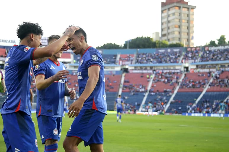 Cruz Azul logró la anhelada victoria en el tiempo de compensación