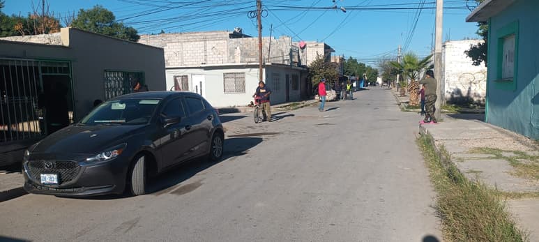 Joven apuñala a otros dos, entre ellos a su cuñado, por 'robarle' su bicicleta