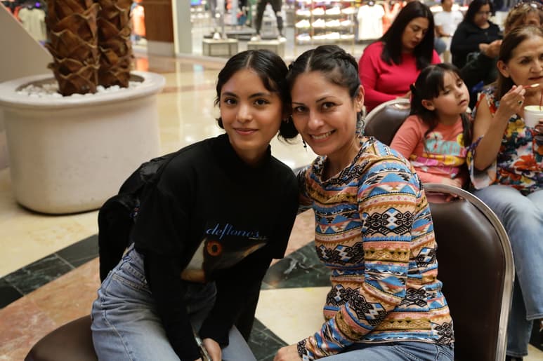 Cecilia Hernández y Adriana Herran (EL SIGLO DE TORREÓN)