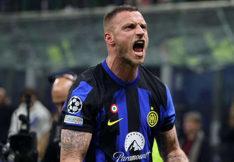 Arnautovic festeja la anotación de la victoria. (EFE)