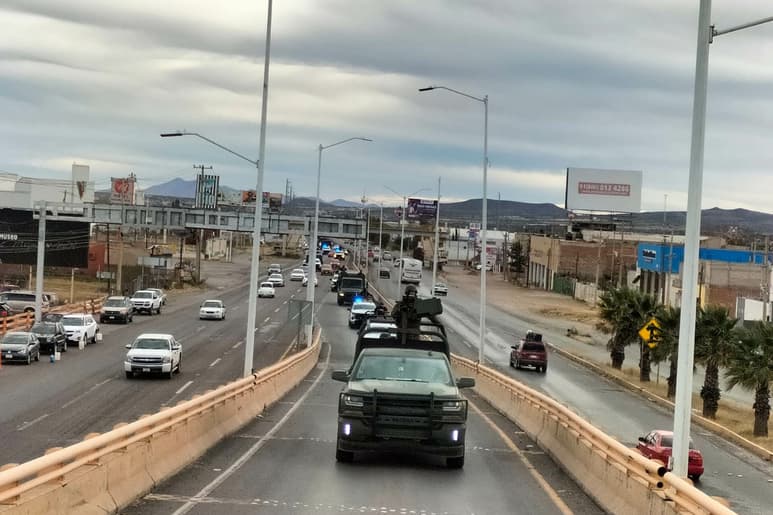 Elementos de la Sedena llegando a Fresnillo.