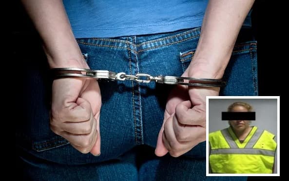 Mujer detenida en Gómez Palacio (EL SIGLO DE TORREÓN)