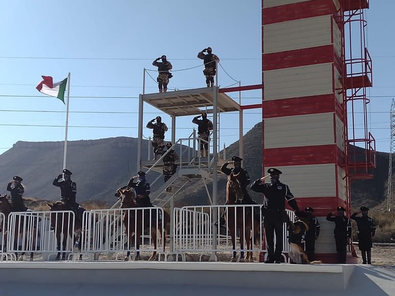 Policía de Saltillo. (ISABEL AMPUDIA)