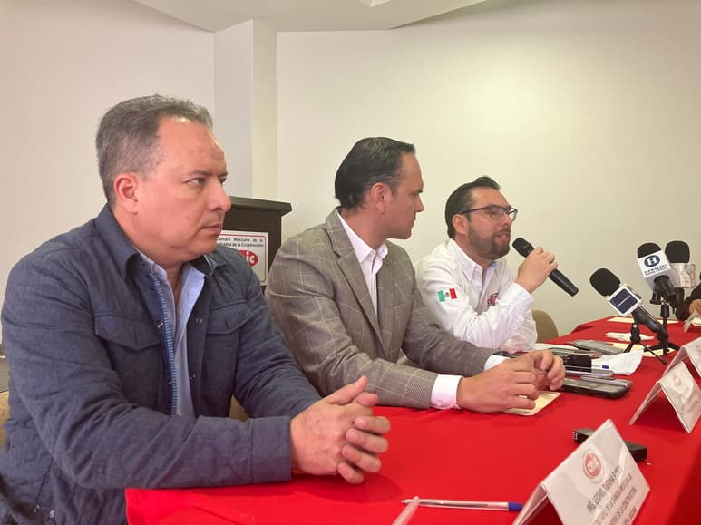 El compromiso del estado es reunirse una vez por mes para que exista ese flujo de información y poder trabajar con las Pequeñas y Medianas Empresas.