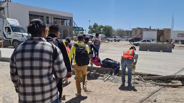 Cruces controlados de migrantes con cita para solicitar asilo se realizarán incluso en días de asueto