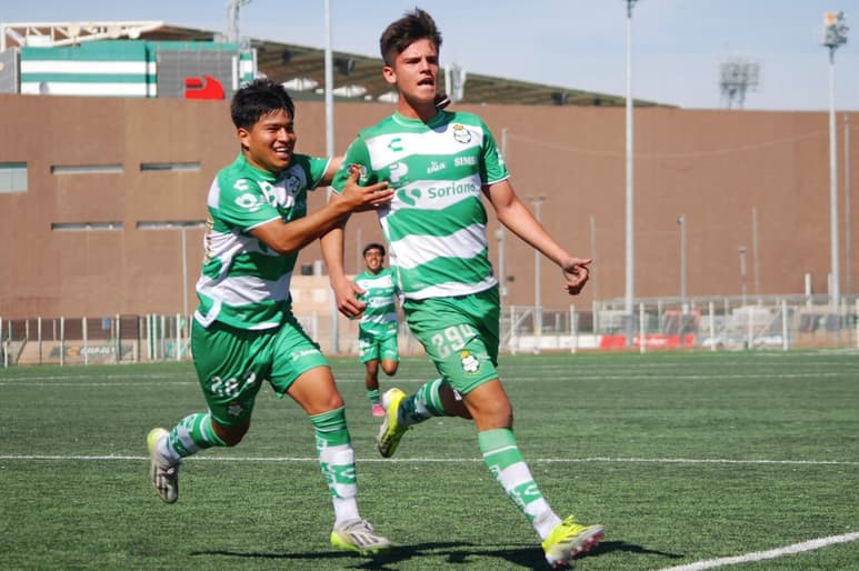 Santos Laguna.