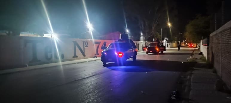 Se trató de un caso de violencia presenciado por agentes.