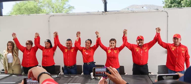 En el caso de Gómez Palacio, el PT va con sus propios candidatos por acuerdos nacionales y estatales.