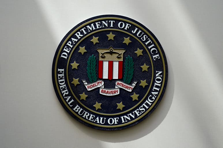 China representa una amenaza la infraestructura de EUA: FBI