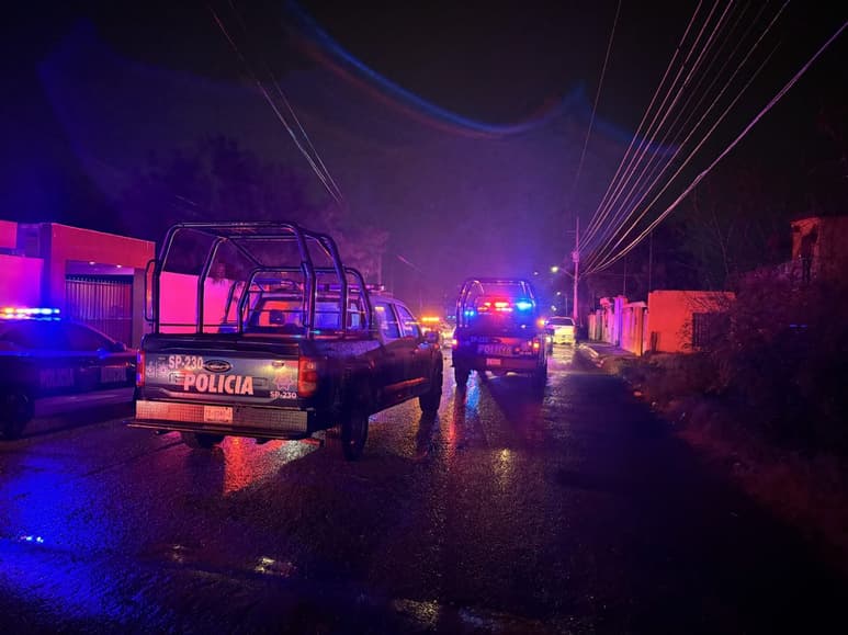 Disparan saqueadores a guardias de AHMSA