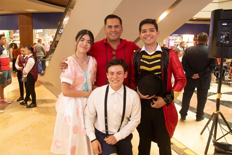 Andrea Valdés, Omar Noyola, David Romero y Santiago Chaib (EL SIGLO DE TORREÓN / ENRIQUE CASTRUITA)