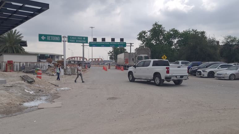Revisará gobernador de Coahuila la renovación de casetas de peaje y hotel del ferrocarril en Piedras Negras