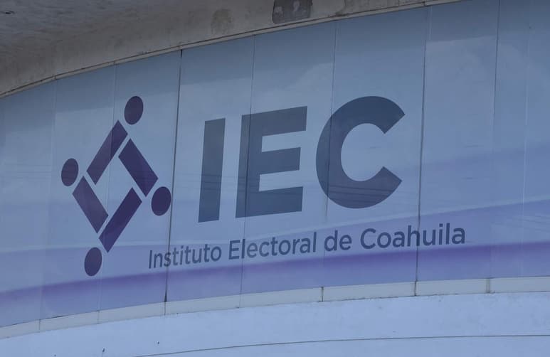 Debaten candidatos de Monclova