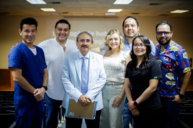 Enrique Palomares, Enrique Villavicencio, Juan Morales, Mercedes Romo, Ricardo Herrera, Cecilia Zamora y Alejandro Aguilera (EL SIGLO DE TORREÓN / ENRIQUE CASTRUITA)