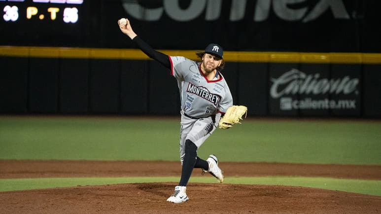 Sultanes de Monterrey.