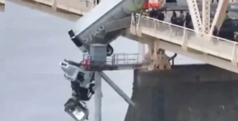 Accidente en tráiler (CAPTURA)