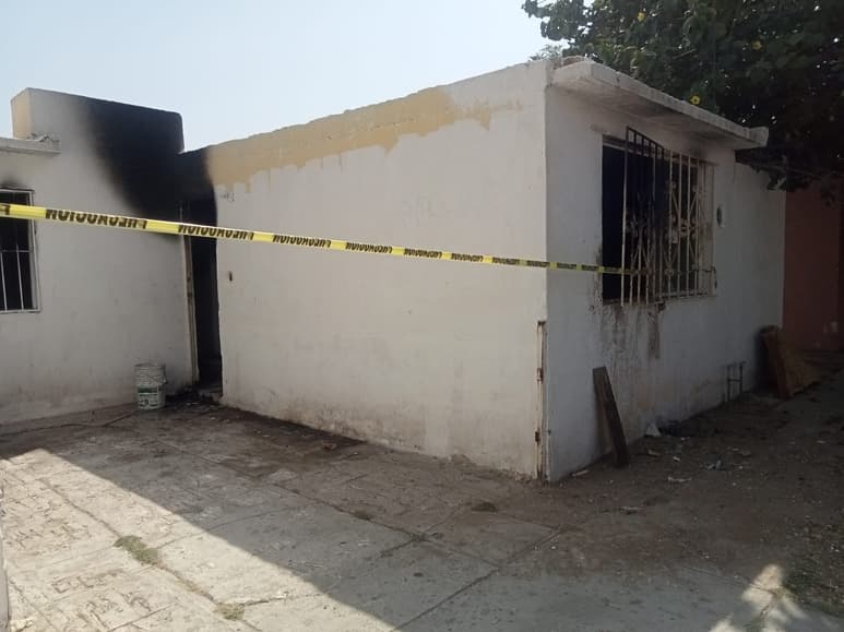 Antes de morir, la joven Kimberli declaró que Simrri, su pareja, había cortado la manguera de la gasolina de una moto y la había rociado, para después prenderle fuego, dejándola encerrada.