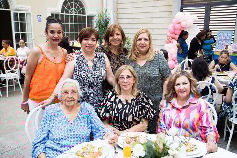 Almendra Maya, Julieta Echavarri, Sari Flores, María Luz Cabrero, Toña y Lupita Santoscoy, y Tere Frias (EL SIGLO DE TORREÓN / ENRIQUE CASTRUITA)