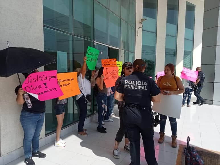 Manifestación. (Guadalupe Miranda)