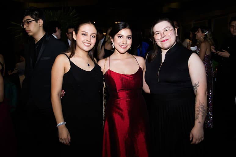 Victoria Ortíz, Mafer y Valeria Posada (EL SIGLO DE TORREÓN / ENRIQUE CASTRUITA)