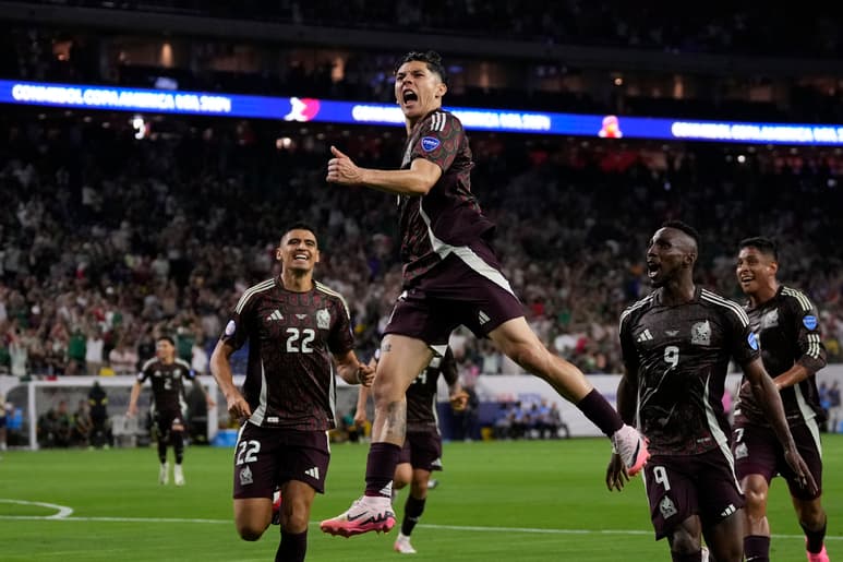 En el minuto 69 Gerardo Arteaga fusiló al guardameta de Jamaica, Jahmali Waite, responsable de que el marcador a favor de los mexicanos no fuera más abultado, y puso el 1-0 final del marcador. (AP)