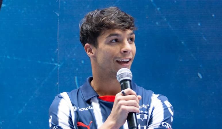 Óliver Torres quiere ampliar su historial de títulos con Rayados de Monterrey