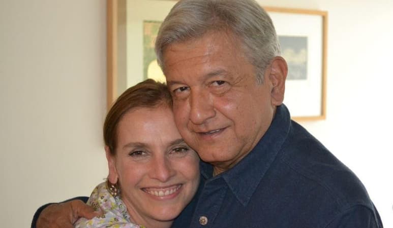 Feminismo silencioso; un libro con las reflexiones del sexenio de AMLO