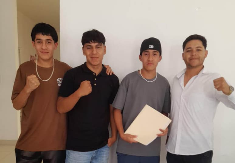 Los jóvenes se pueden registrar en la Unidad Administrativa.