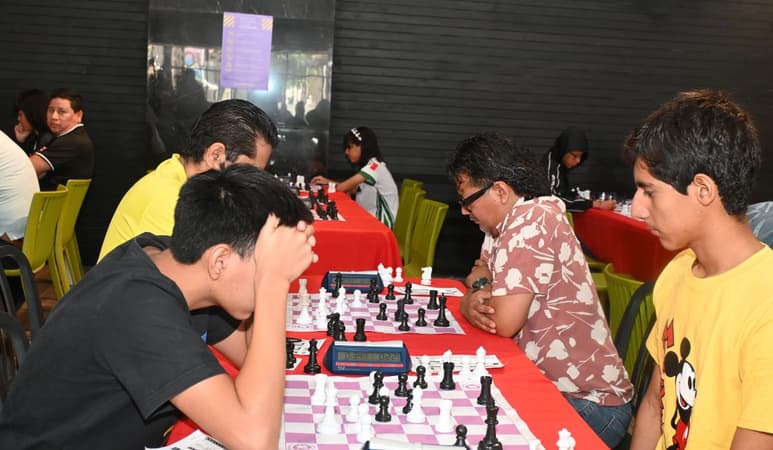 Excepcional Competencia en el Campeonato Estatal Absoluto de Ajedrez de Coahuila en Torreón